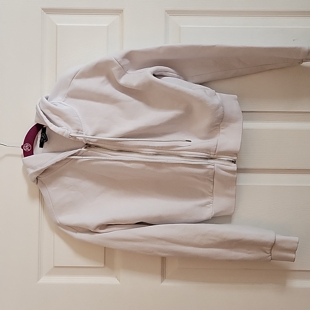 Forever 21 white hoodie size M